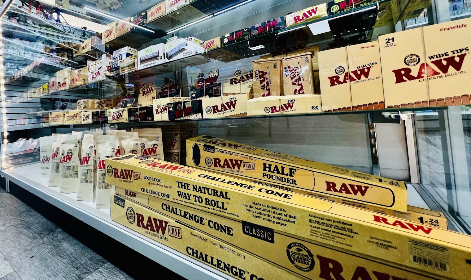 RAW rolling papers, cones and tips at ZAZA Smoke Shop — smoke shop in Kissimmee near Disney